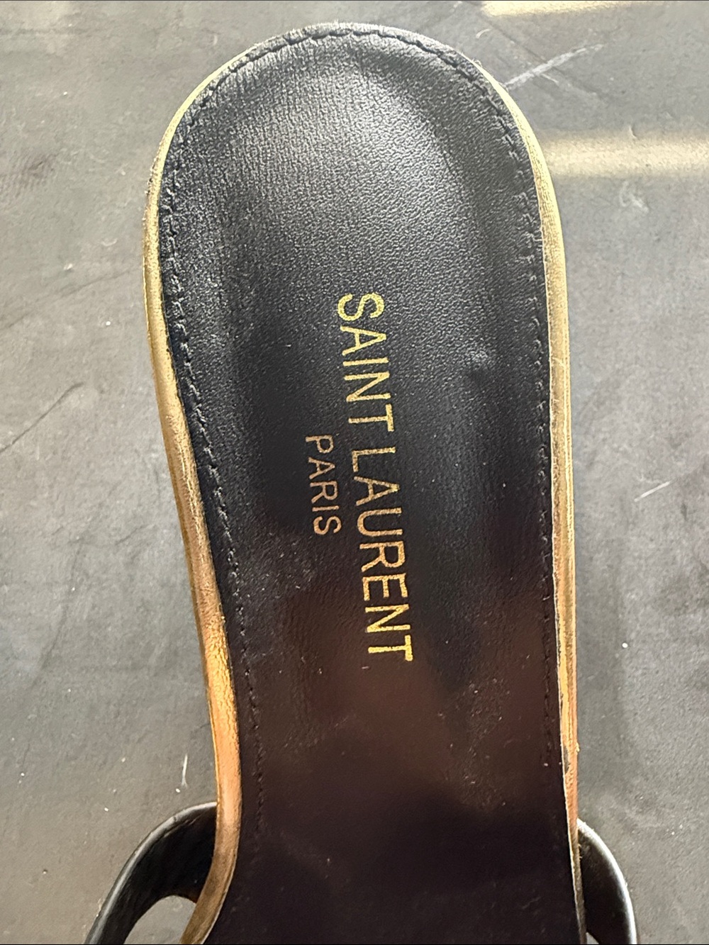 Saint Laurent Metallic Gold Leather Knotted Mule Heels - Picture 3 of 7